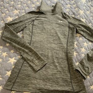 Under Armour long sleeve size small